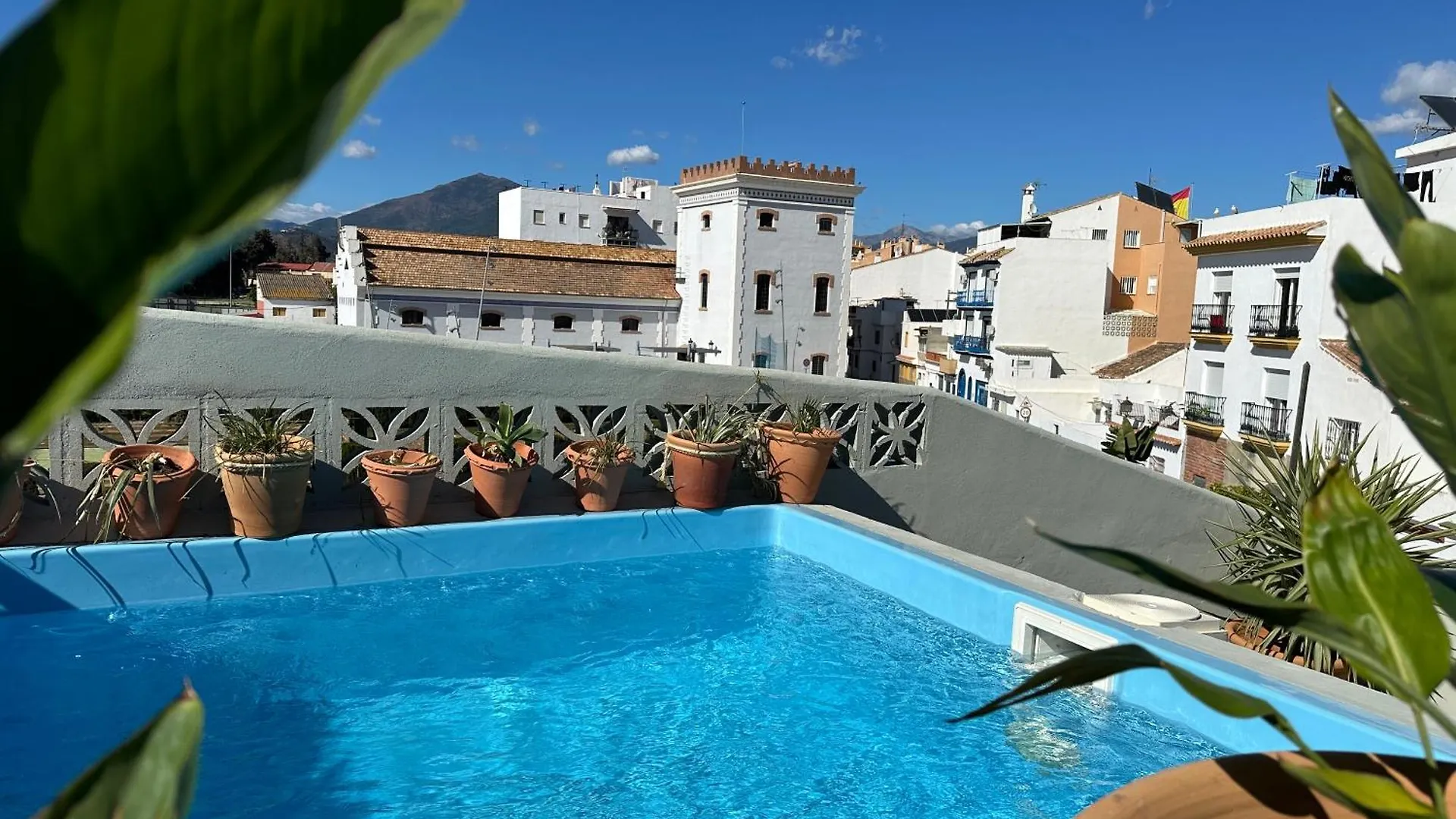 Romantic Rooftop Apartment With Stunning Sea And Mountain Views Marbella 0*,