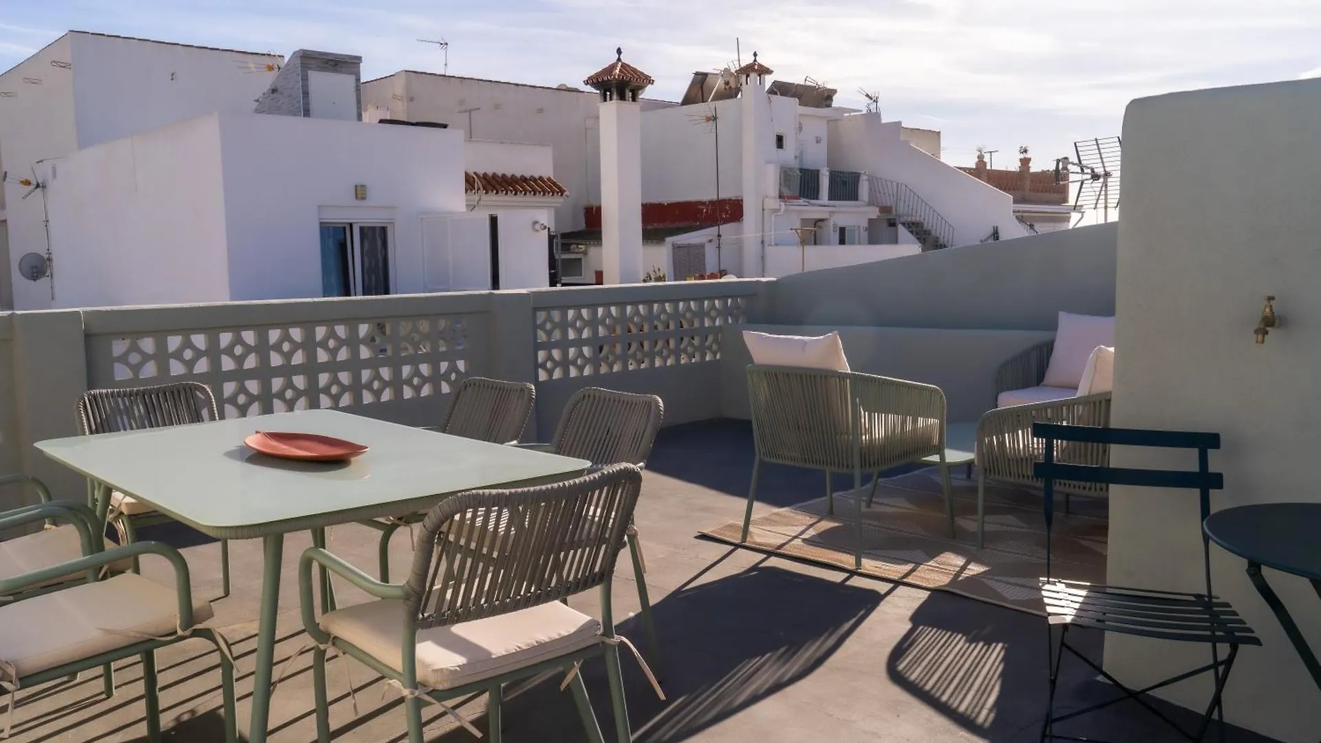Romantic Rooftop Apartment With Stunning Sea And Mountain Views Marbella