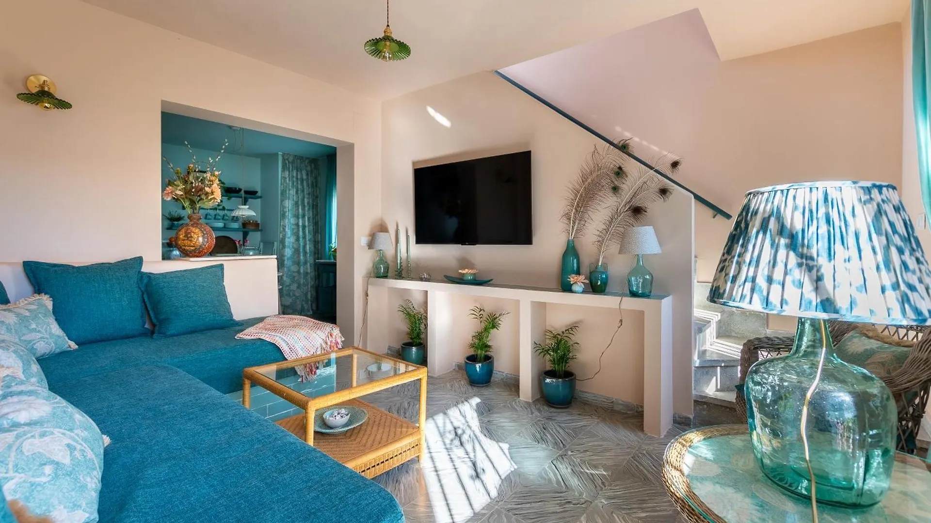 Romantic Rooftop Apartment With Stunning Sea And Mountain Views Marbella