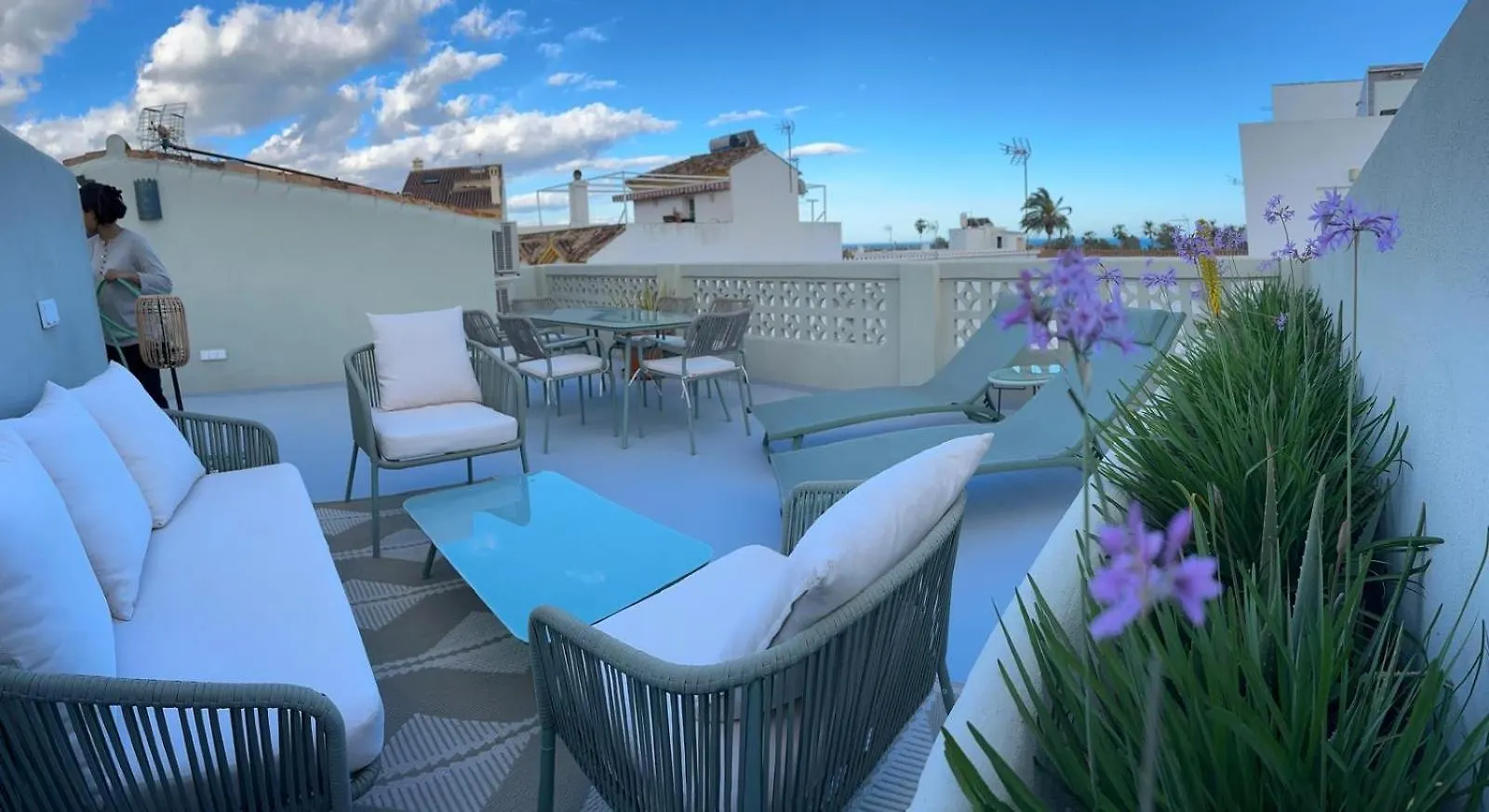 Romantic Rooftop Apartment With Stunning Sea And Mountain Views Marbella